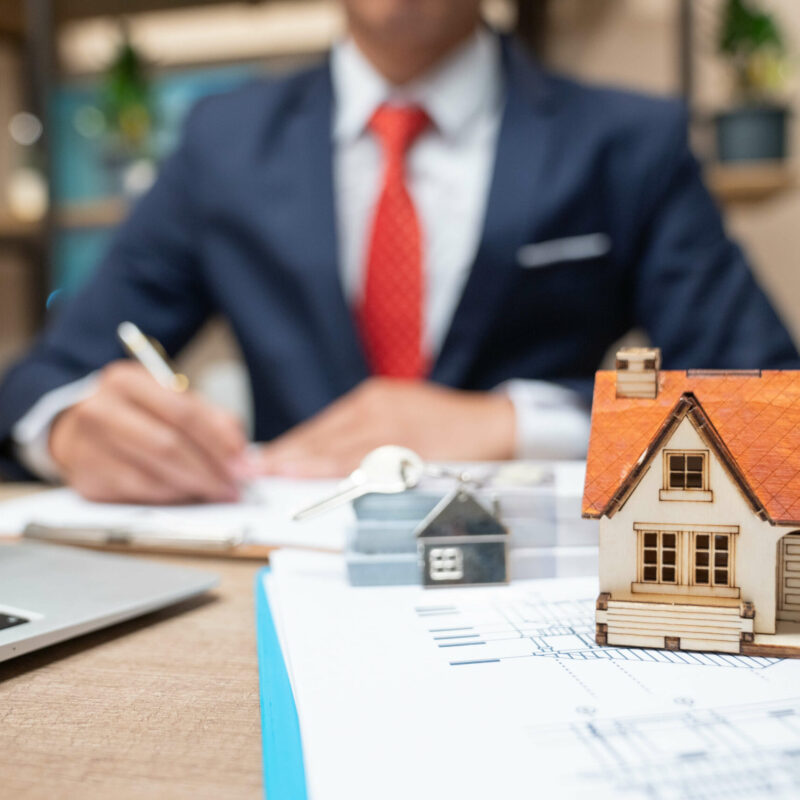 How Do Lenders Assess the Feasibility and Risk of Construction Projects When Approving Loans in Toronto?