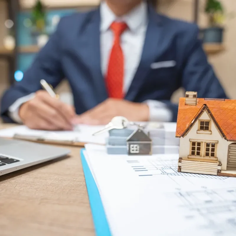 Builder Loans vs. Conventional Financing: Which Suits Toronto Developers Better?